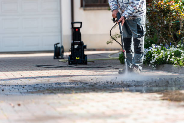 Best Garage Pressure Washing  in Waldorf, MD